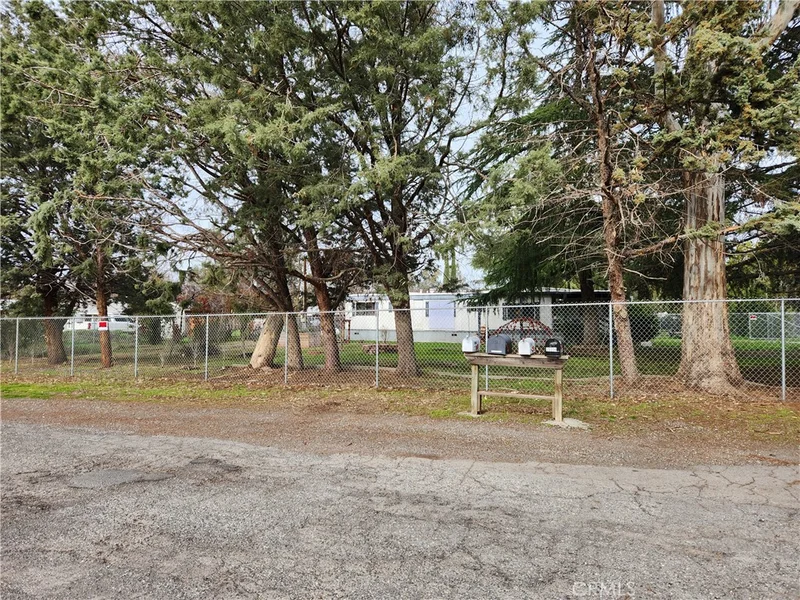 25350 Center, Los Molinos, CA 96055