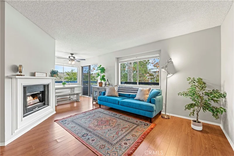 26971 Flo #155, Canyon Country, CA 91351