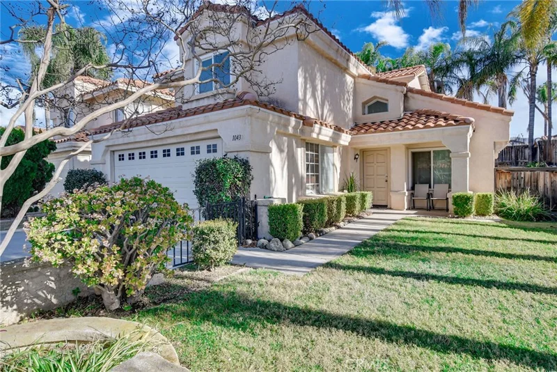 10437 Sandstone, Mentone, CA 92359