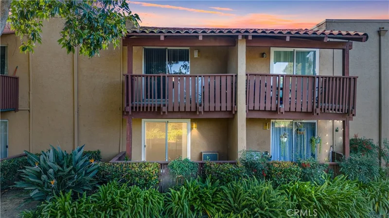 1030 Macarthur #21, Santa Ana, CA 92707