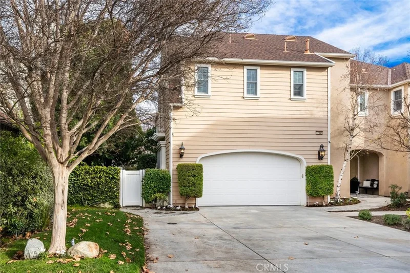 27004 Pierpont, Valencia, CA 91355