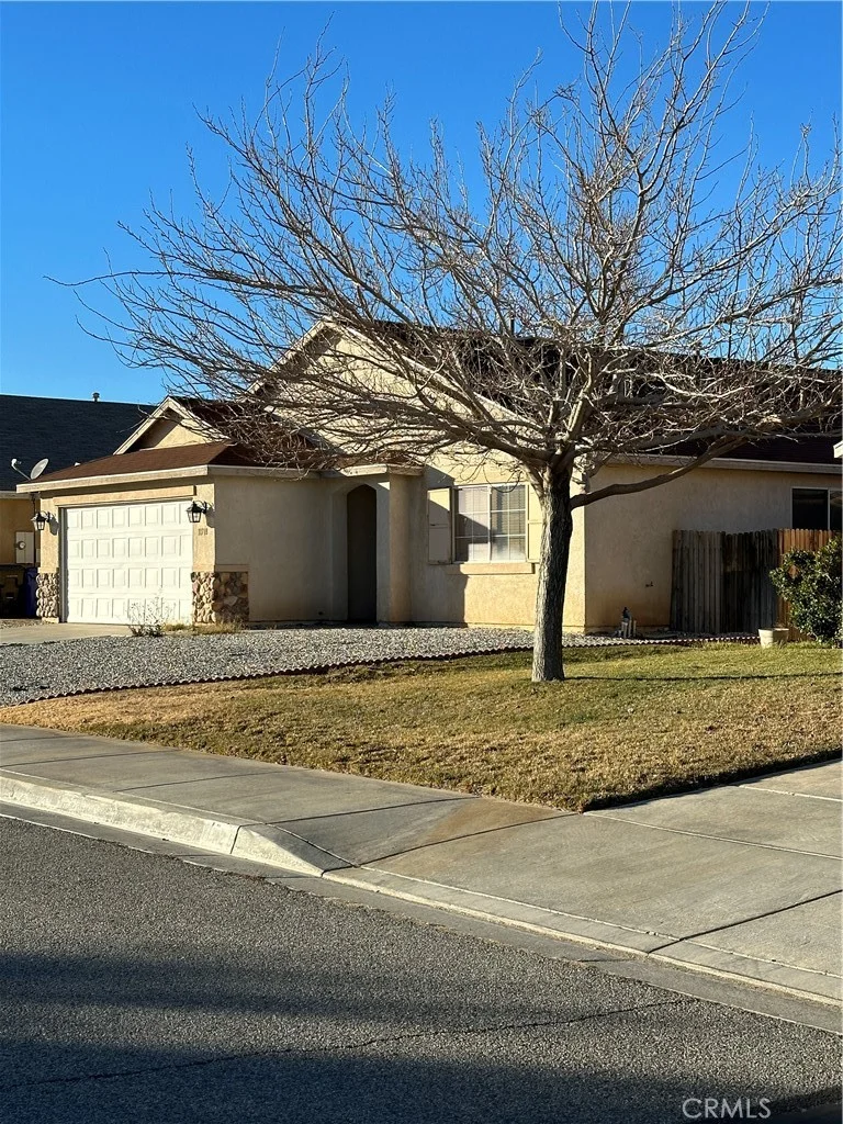 11718 Harwood, Victorville, CA 92392