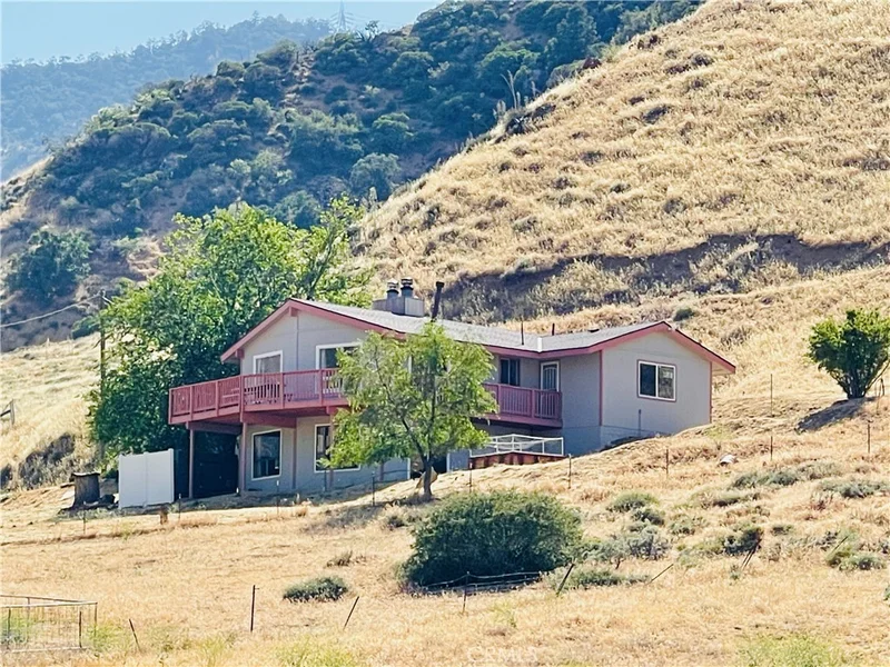 3011 Lebec Oaks, Lebec, CA 93243