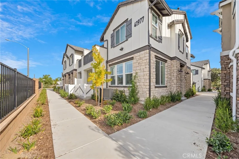 41977 Emelia, Murrieta, CA 92562