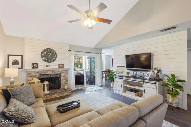 907 Via Rota, Camarillo, CA 93012