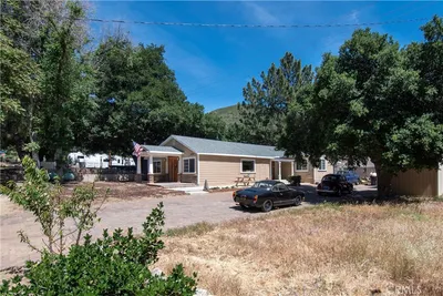 40142 Calle El Clavelito