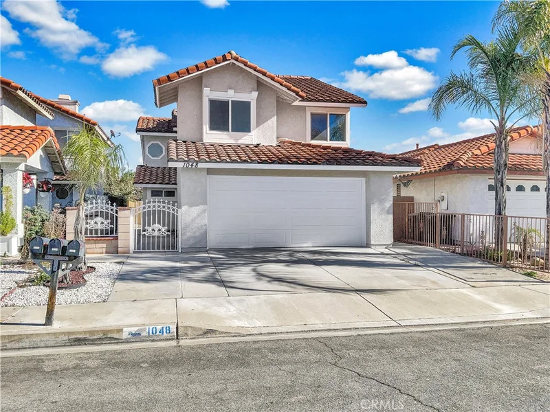 1048 Christobal, Colton, CA 92324