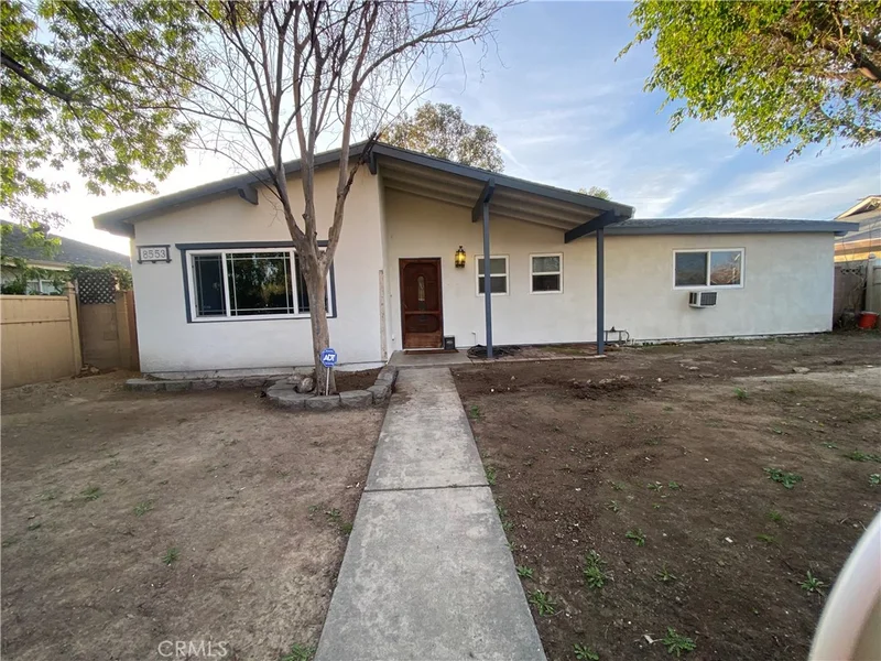 8553 Tampa, Northridge, CA 91324
