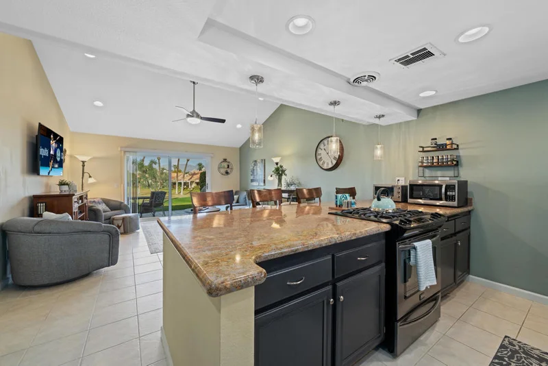 77258 Pauma Valley, Palm Desert, CA 92211
