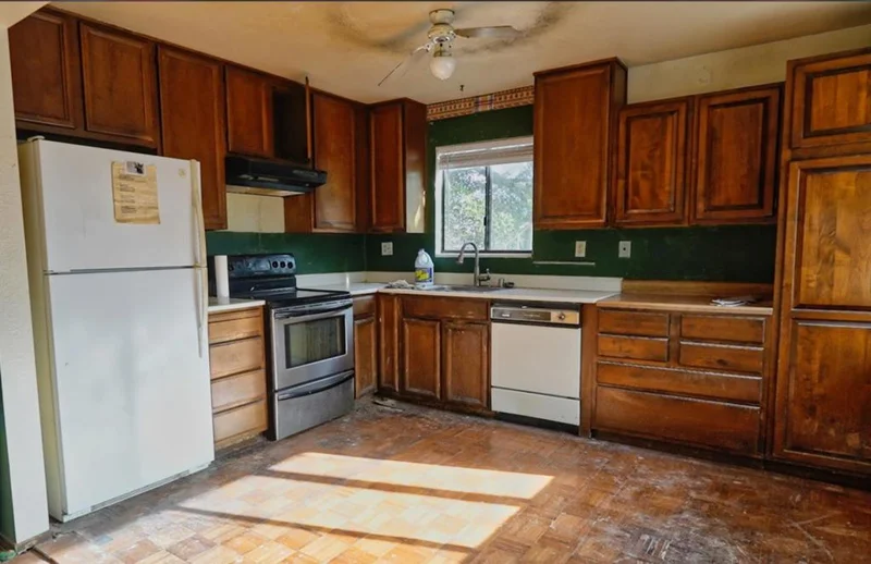 1227 Woodside #2, Redwood City, CA 94061