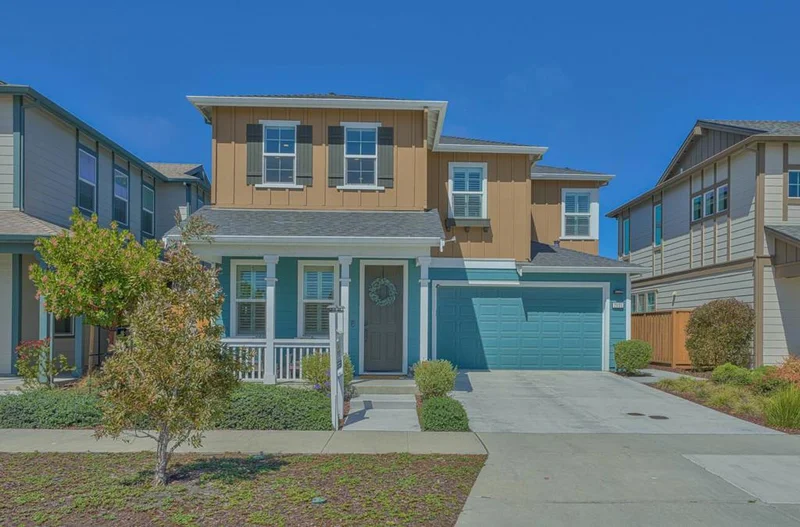 2605 3rd, Marina, CA 93933