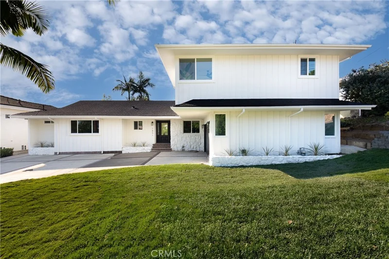 1851 Skyline, Fullerton, CA 92831