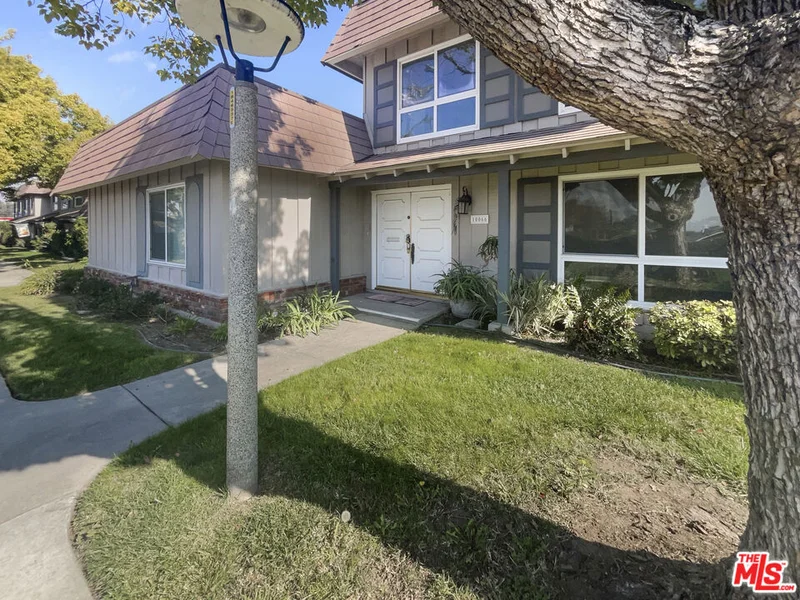10066 Bloomfield, Cypress, CA 90630