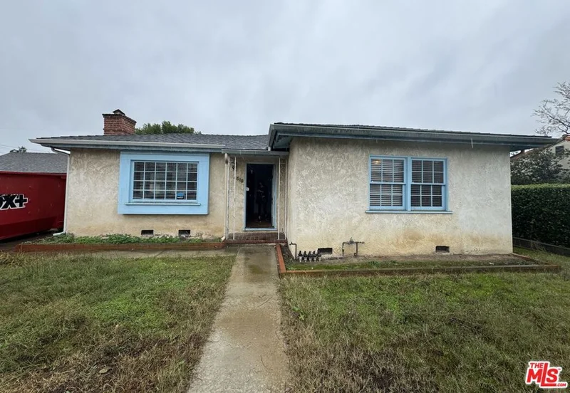 4518 Harvey, Long Beach, CA 90808