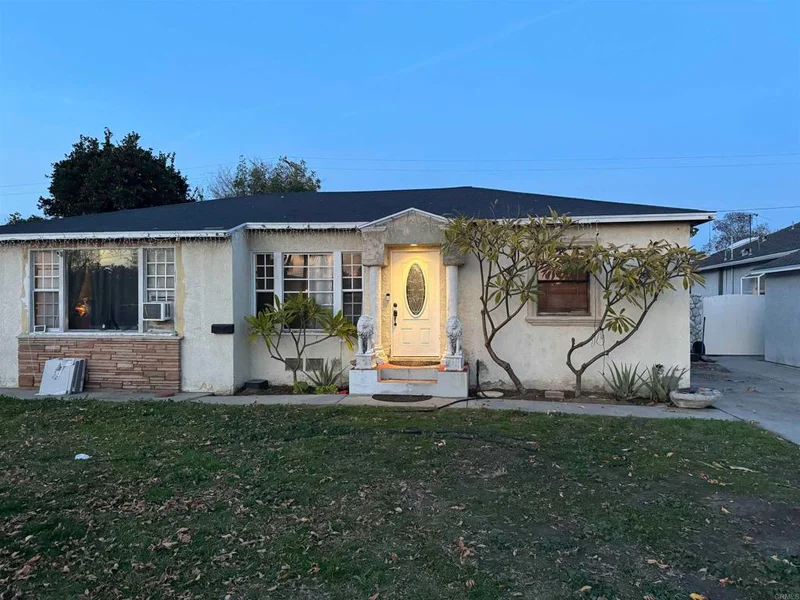 7939 Springer, Downey, CA 90242