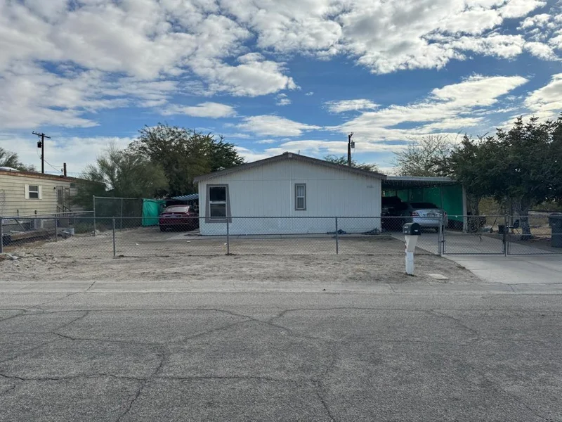 100051 Compass, Mecca, CA 92254