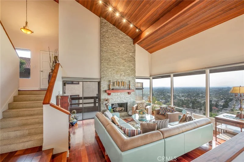 12264 Circula Panorama, Santa Ana, CA 92705