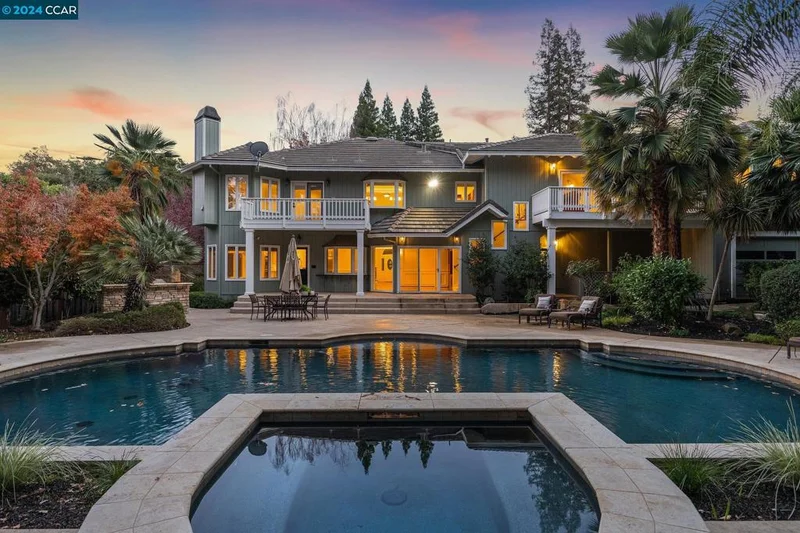300 South Ave, Alamo, CA 94507