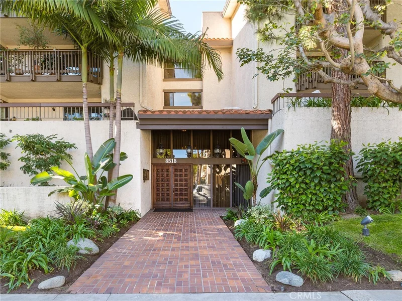 8515 Falmouth #223, Playa Del Rey, CA 90293