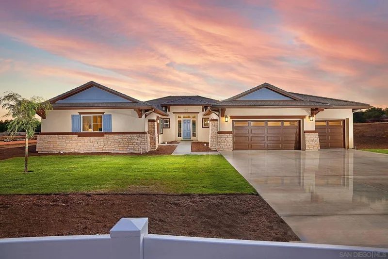 29556 Viking View Ln, Valley Center, CA 92082