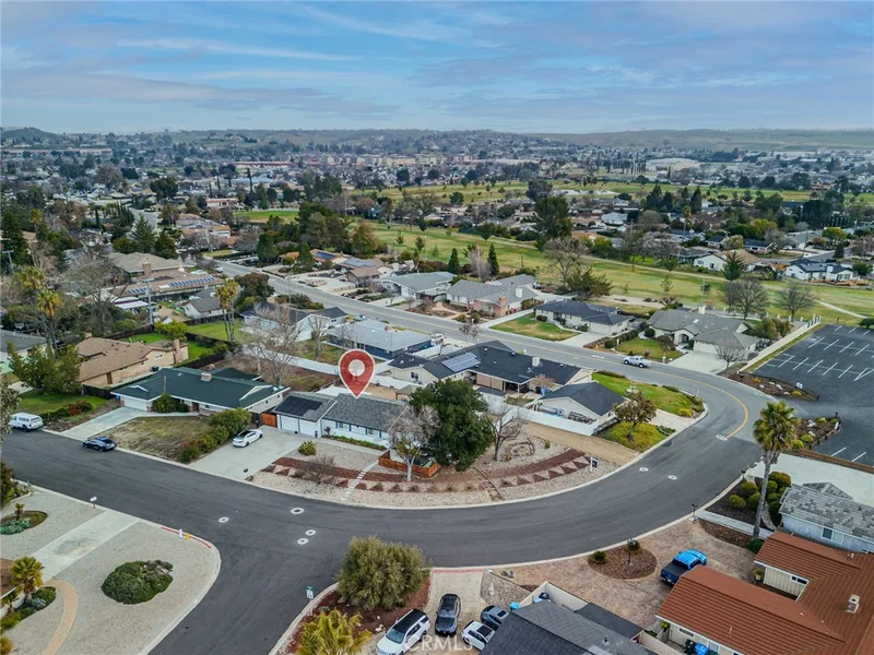 1047 Par, Paso Robles, CA 93446