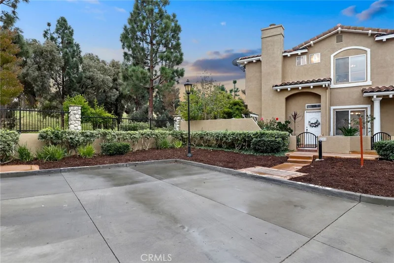 11549 Treeview, Moorpark, CA 93021