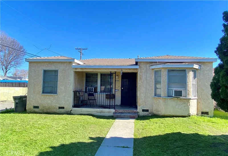 11612 Thorson, Lynwood, CA 90262