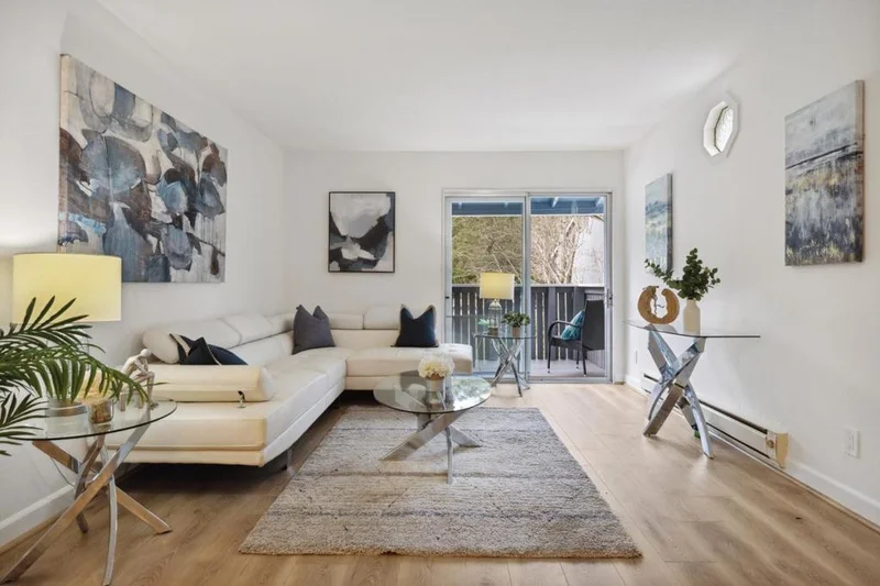 411 Piccadilly #2, San Bruno, CA 94066