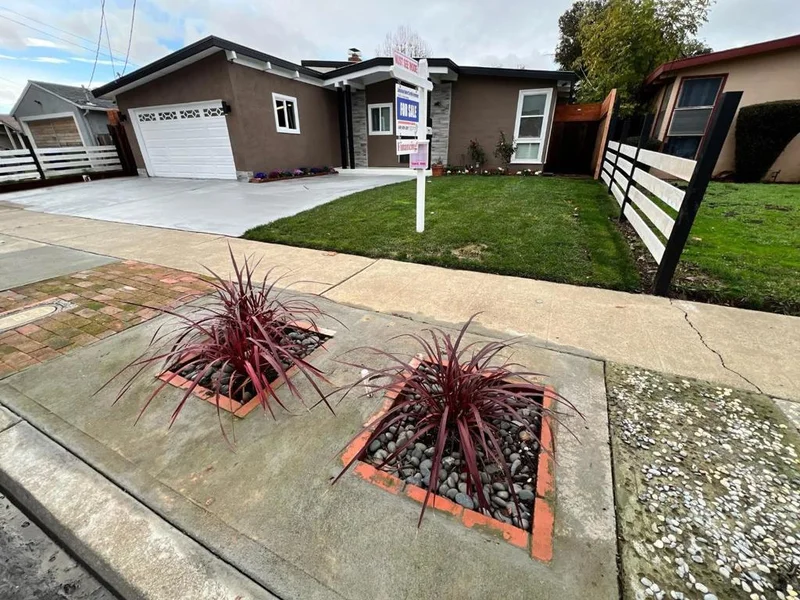428 Rousseau, Hayward, CA 94544