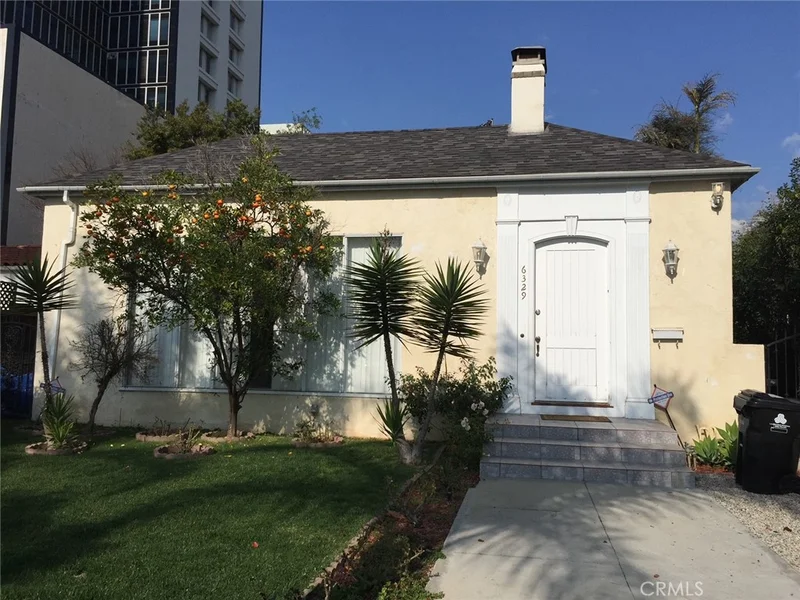 6329 Warner, Los Angeles, CA 90048