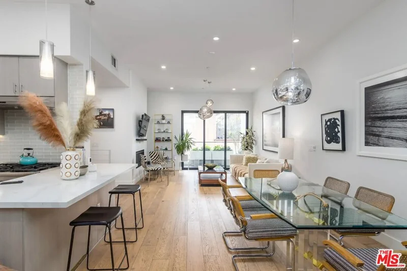 4322 Gentry #103, Studio City, CA 91604