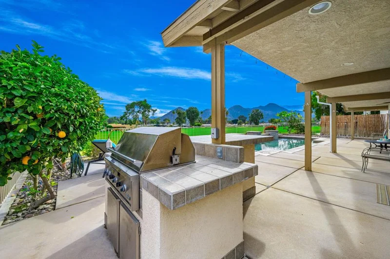 77057 California, Palm Desert, CA 92211