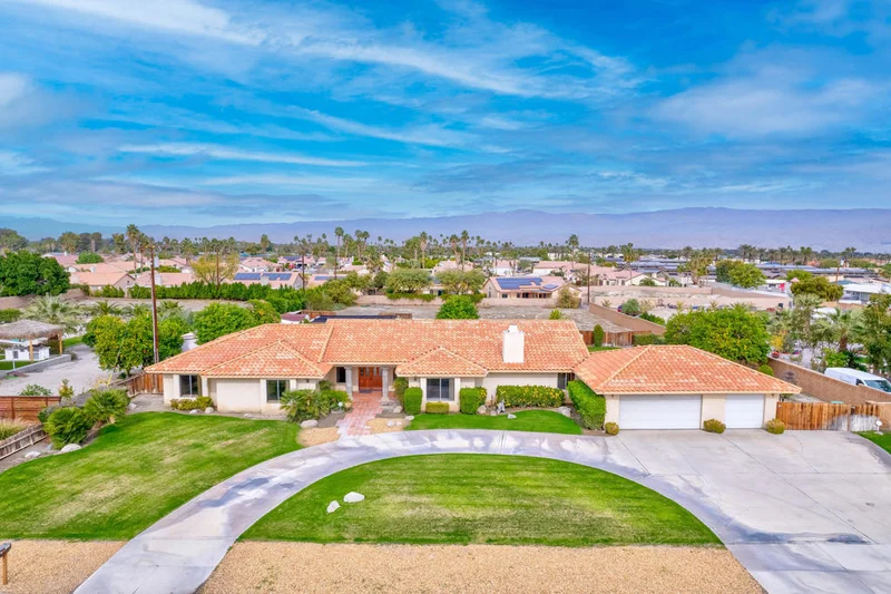 77800 Delaware, Palm Desert, CA 92211