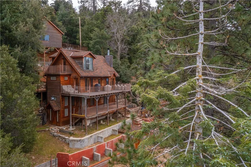 25606 North, Twin Peaks, CA 92391