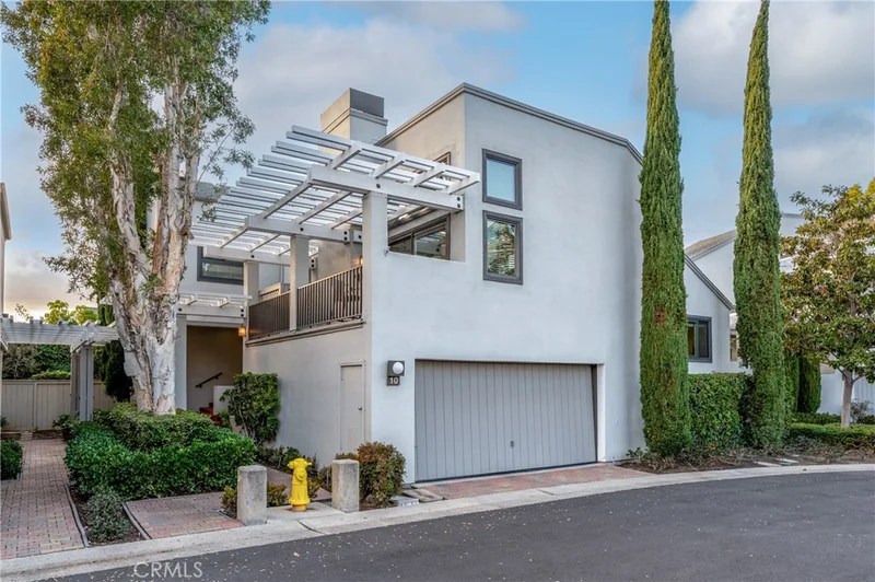 10 Longshore #75, Irvine, CA 92614