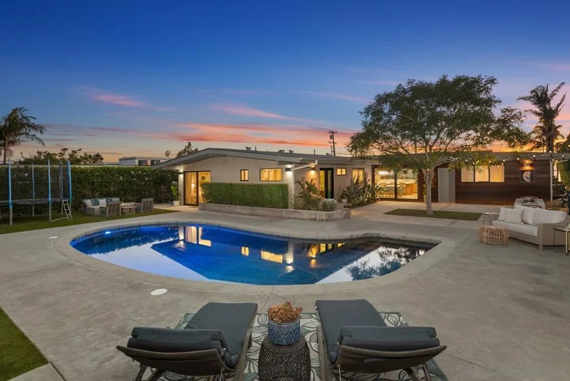 1125 La Jolla Rancho Rd, La Jolla, CA 92037