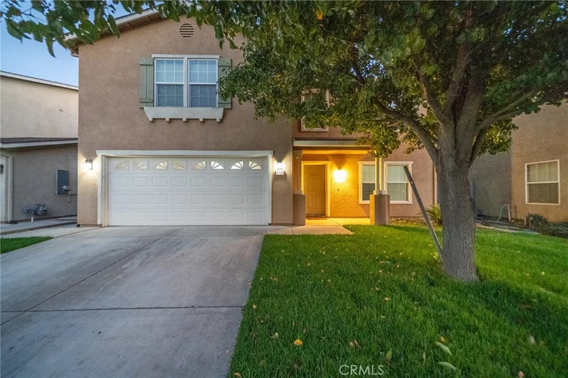 1134 Crescent, Merced, CA 95348