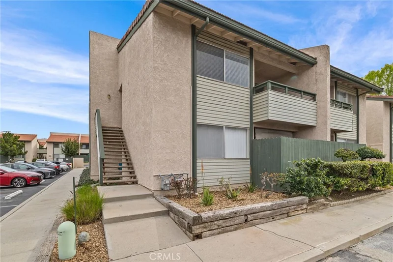 2255 Cahuilla #164, Colton, CA 92324