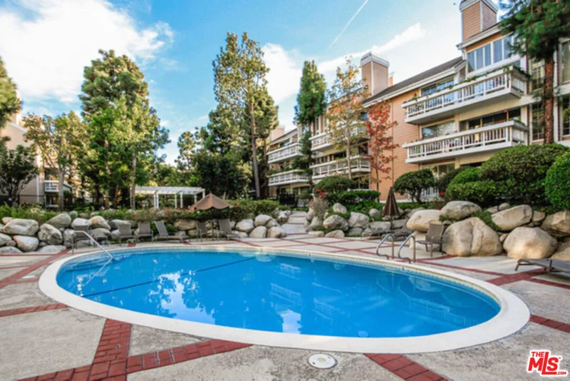 4338 Redwood #B-201, Marina Del Rey, CA 90292