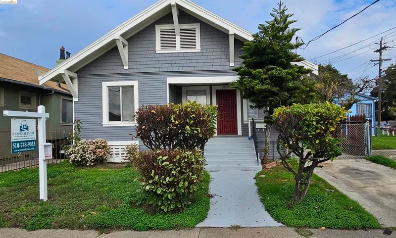 5630 16th St, Oakland, CA 94621