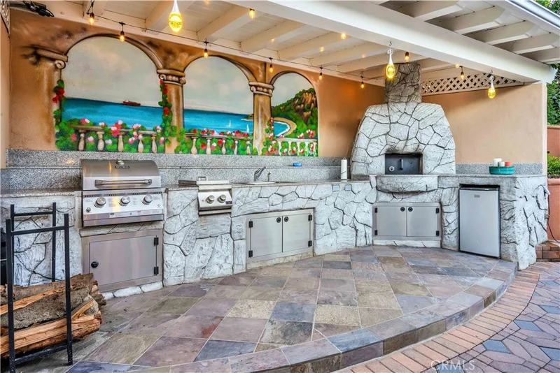 1227 Malgren, San Pedro, CA 90732