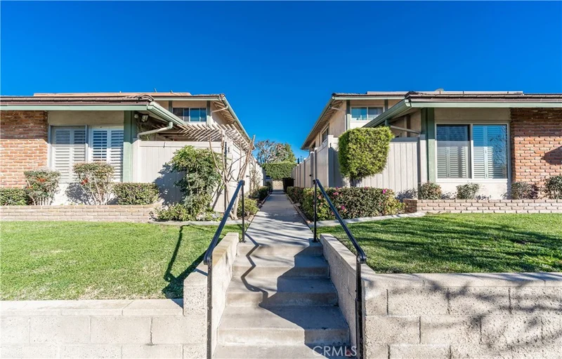18714 Del Rio #4, Cerritos, CA 90703