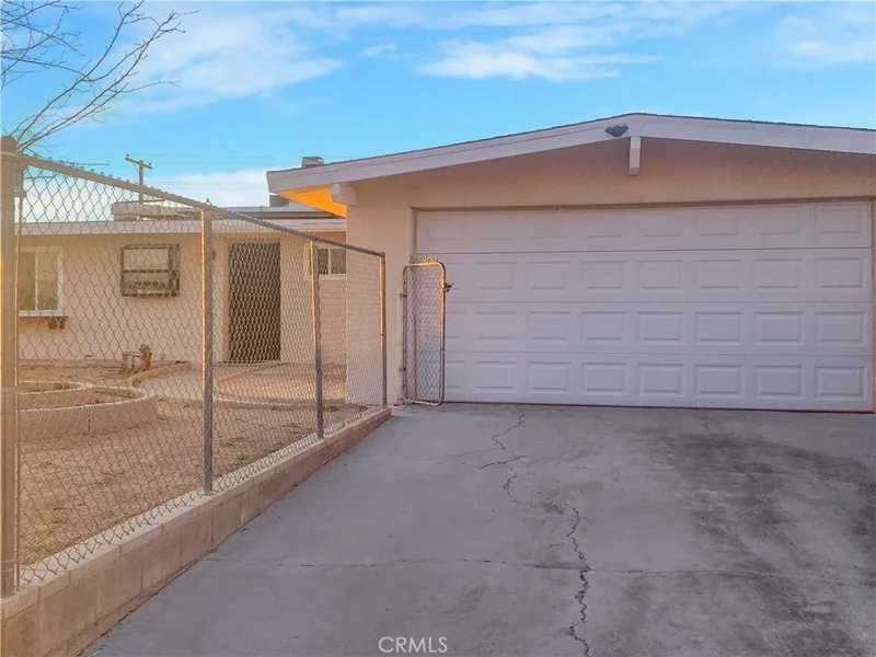 25524 Dayton, Barstow, CA 92311