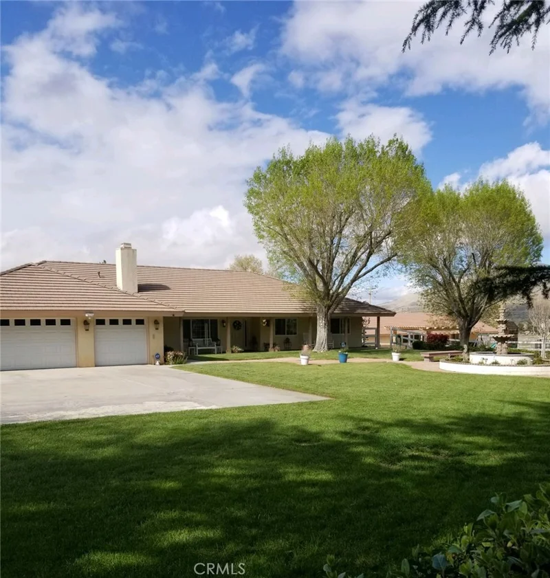 5453 Stonehenge, Hesperia, CA 92345
