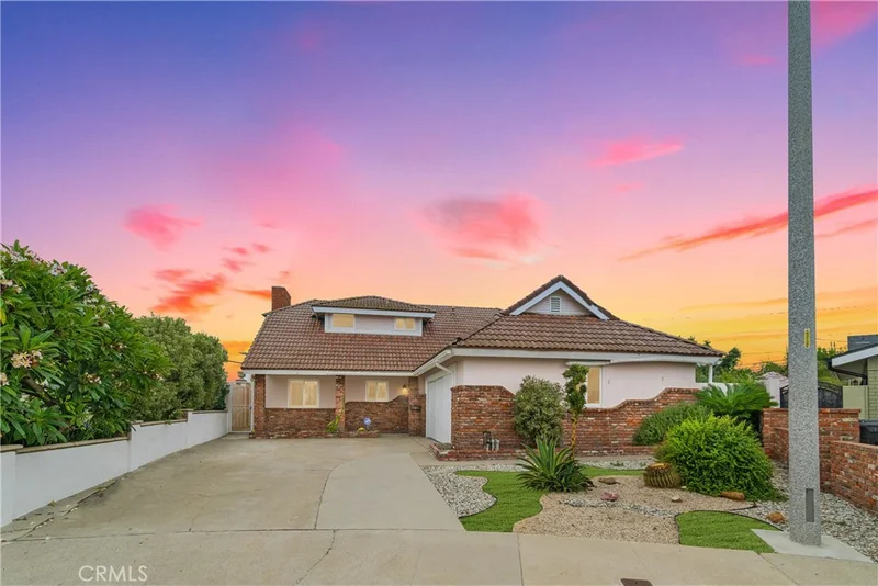 12511 Raymond, Garden Grove, CA 92845