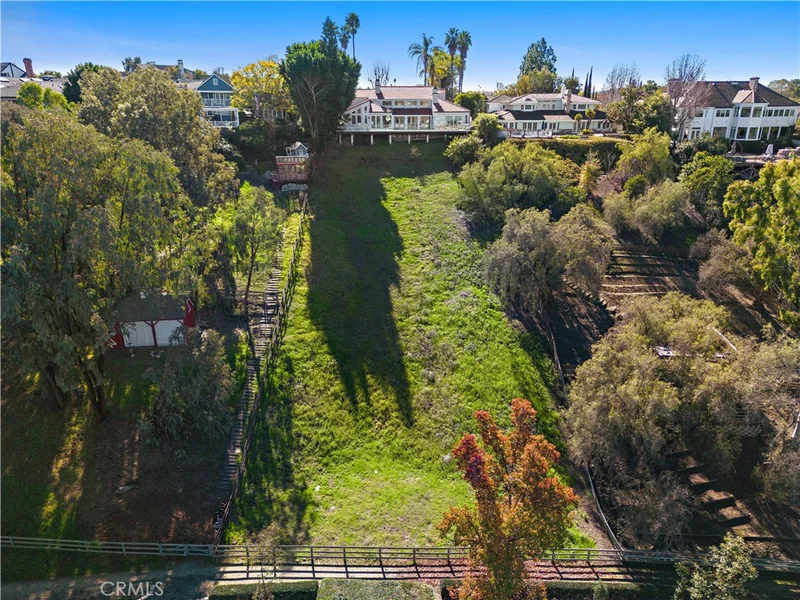 27086 Hidden Trail, Laguna Hills, CA 92653