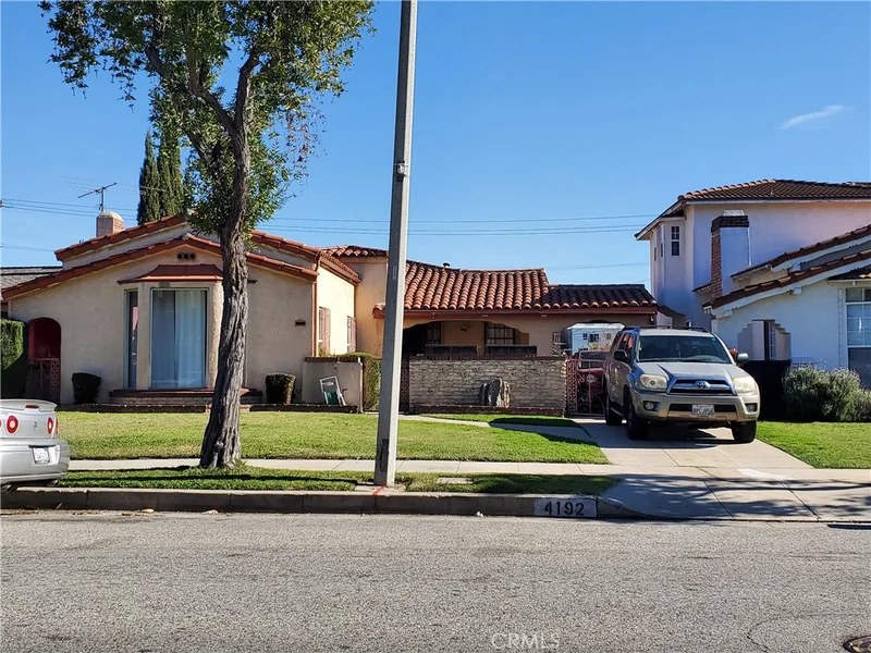 4192 Angeles Vista, View Park, CA 90008