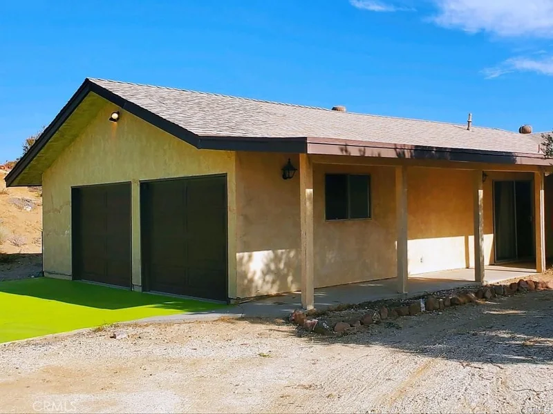 8734 Vientos, Leona Valley, CA 93551