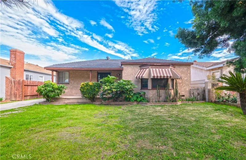 10306 San Luis, South Gate, CA 90280