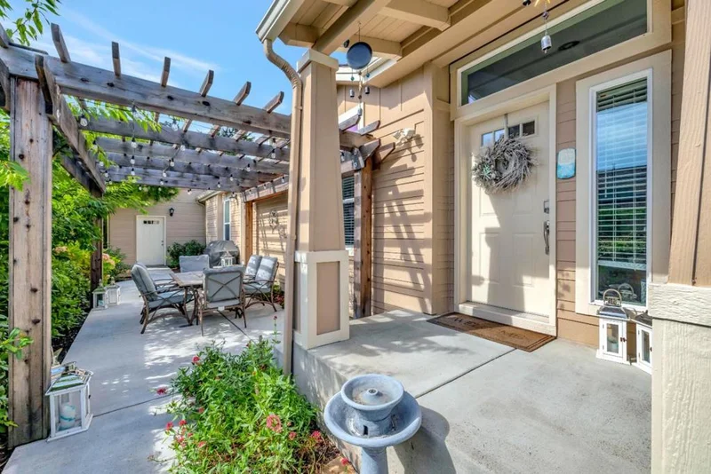 552 Filbert, Half Moon Bay, CA 94019